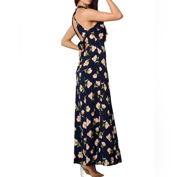 NEW ITOO Women's Stunning Sleeveless Floral Maxi Dress with Front Slit - Picture 2 of 2